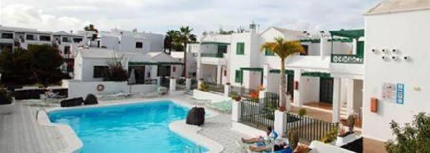 Apartamentos Las Acacias ปูแอร์โตเดลคาร์เมน ภายนอก รูปภาพ